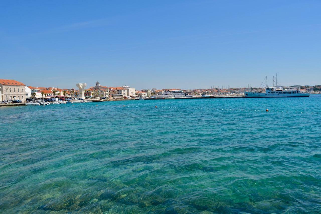 Iva Apartmani Vodice Kültér fotó