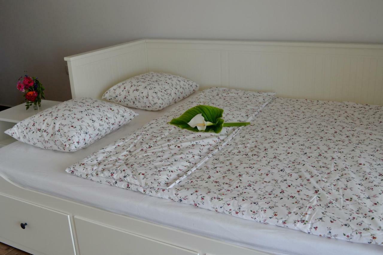 Iva Apartmani Vodice Kültér fotó