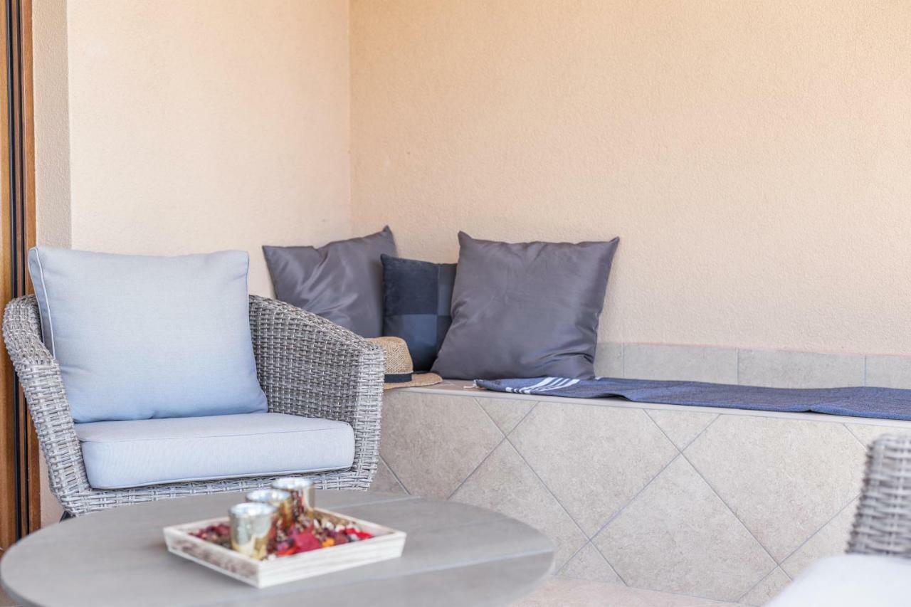 Iva Apartmani Vodice Kültér fotó